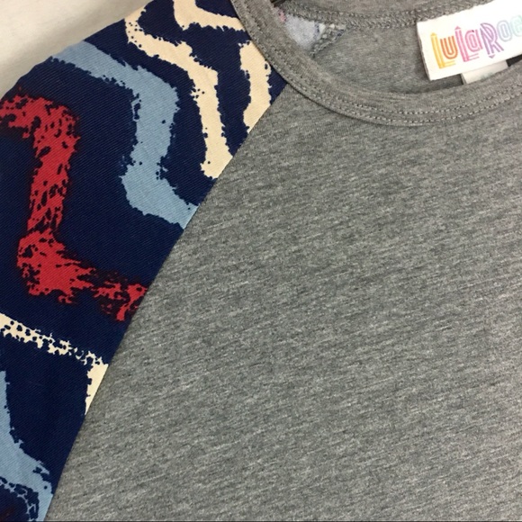 NWOT Lularoe Chevron Sloan Baseball Tee Size 14 - Picture 7 of 9